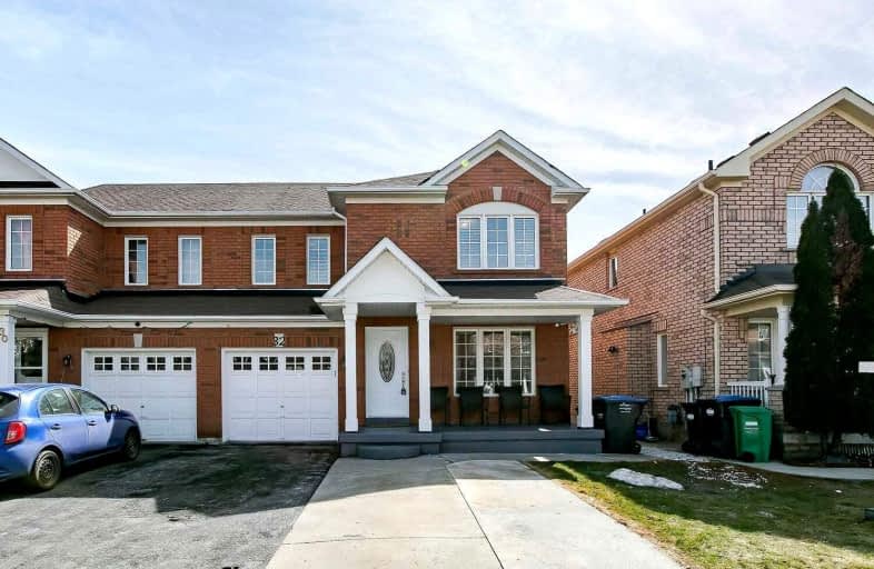 32 Saintsbury Crescent, Brampton | Image 1