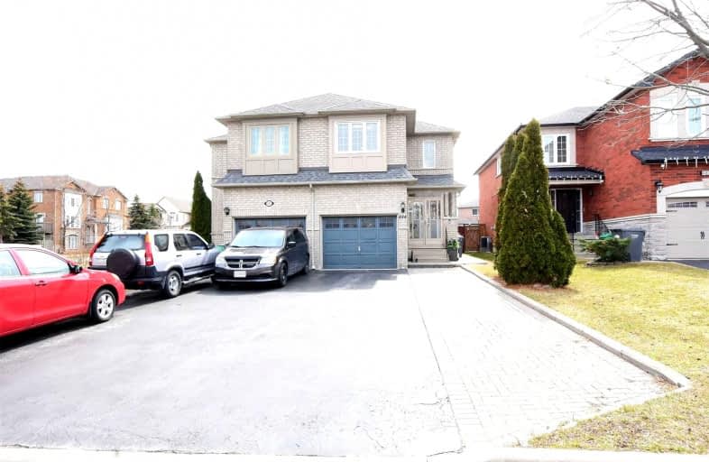 484 Cottagers Green Drive, Mississauga | Image 1