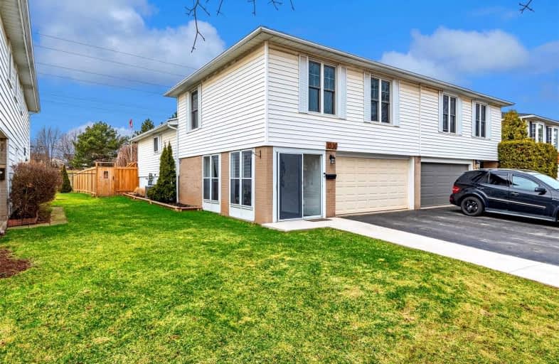 1530 Newlands Crescent, Burlington | Image 1