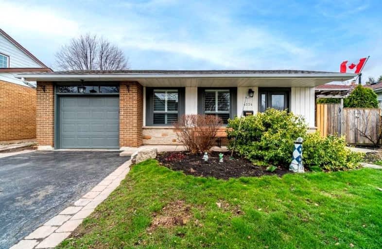 4224 Longmoor Drive, Burlington | Image 1