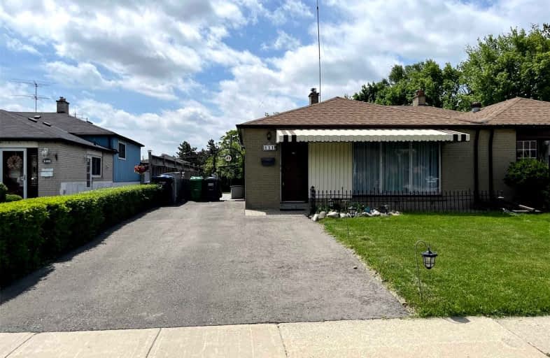 111 Avondale Boulevard, Brampton | Image 1