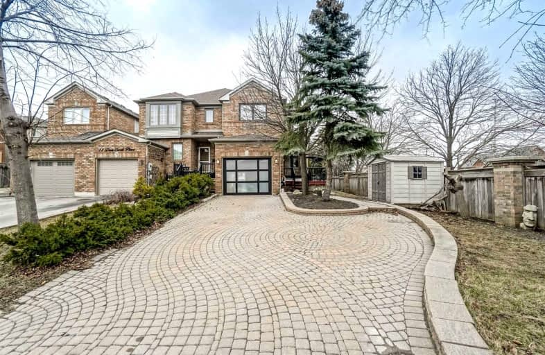 13 Deer Creek Place, Brampton | Image 1