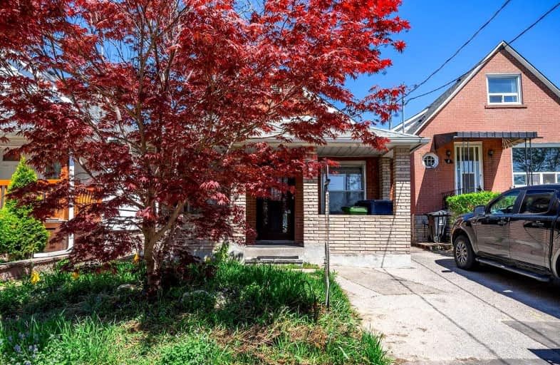 10 Pinehill Crescent, Toronto | Image 1