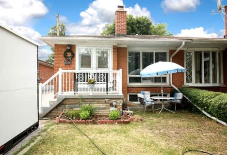 House for sale at 62 Fernando Road, Toronto - MLS: W5772404
