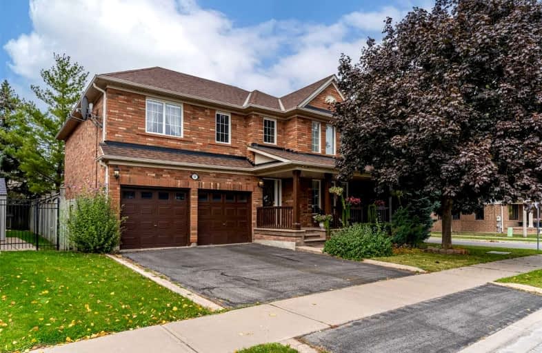 12 Navy Crescent, Brampton | Image 1