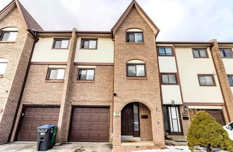 32-32 Mccallum Court, Brampton | Image 1