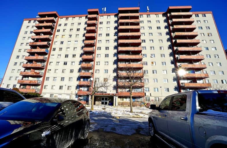 905-100 Lotherton Pathway, Toronto | Image 1