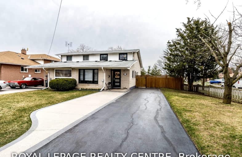 2486 Yeovil Road, Mississauga | Image 1