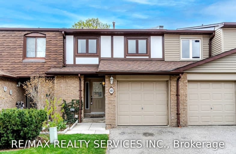 40 Greenwich Circle, Brampton | Image 1