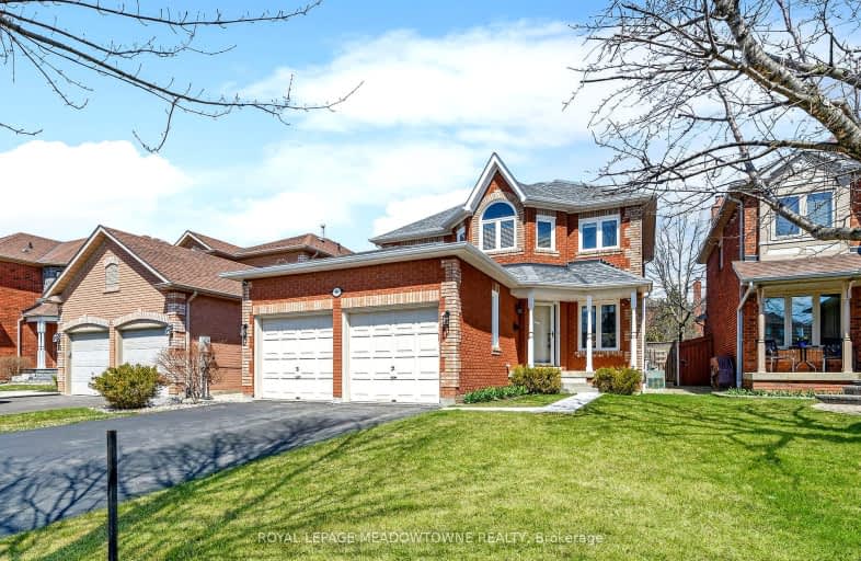 16 Hepburn Crescent, Halton Hills | Image 1