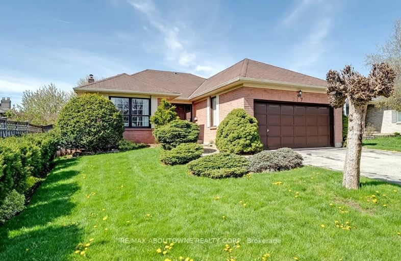 117 Milbourne Crescent, Oakville | Image 1