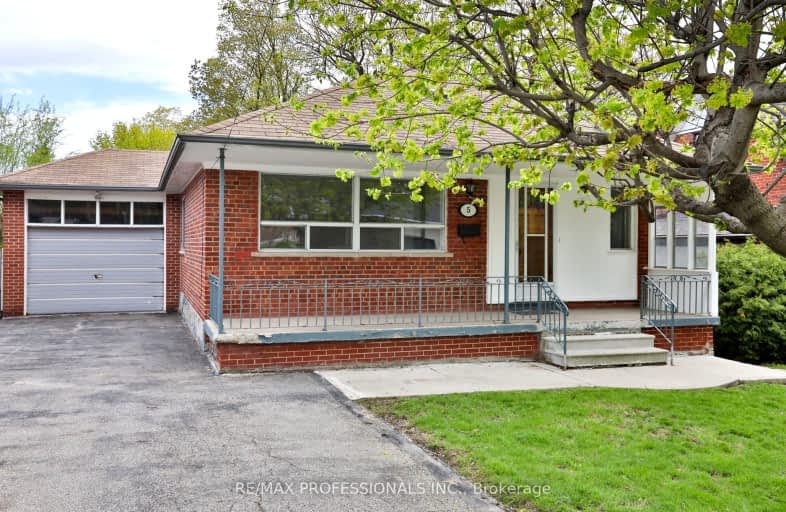 5 Ridge Point Crescent, Toronto | Image 1