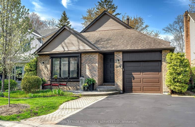 3298 Victoria Street North, Oakville | Image 1