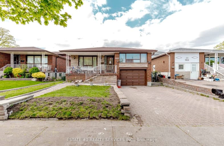 7608 Middleshire Drive North, Mississauga | Image 1