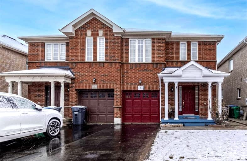 8 Hollingsworth Circle, Brampton | Image 1