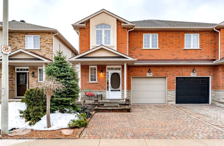 5286 Picketts Way, Burlington | Image 1