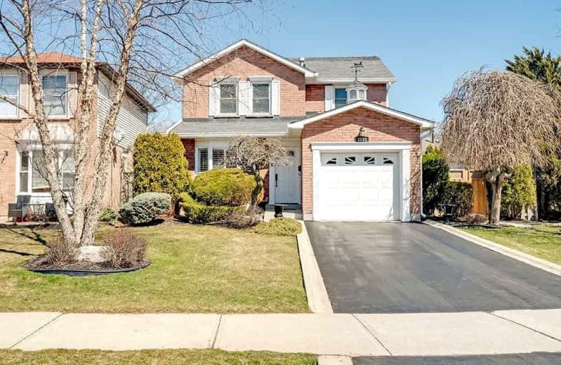 3310 Woodcroft Crescent, Burlington | Image 1