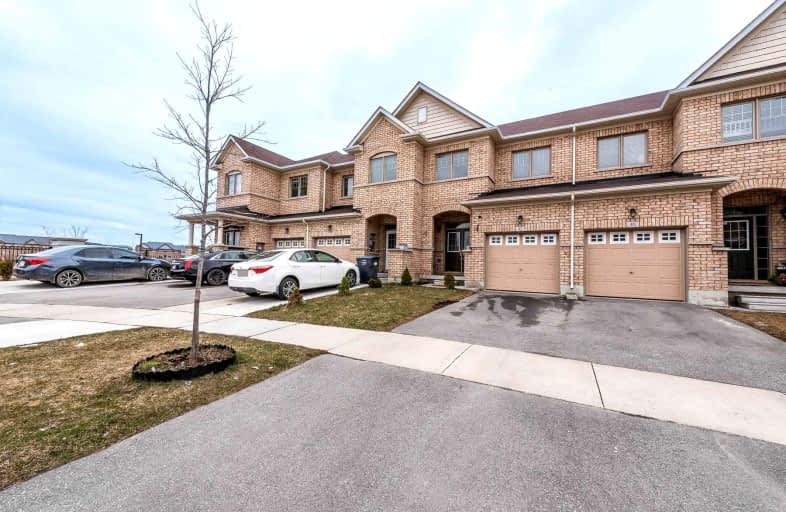 42 Davenfield Circle, Brampton | Image 1