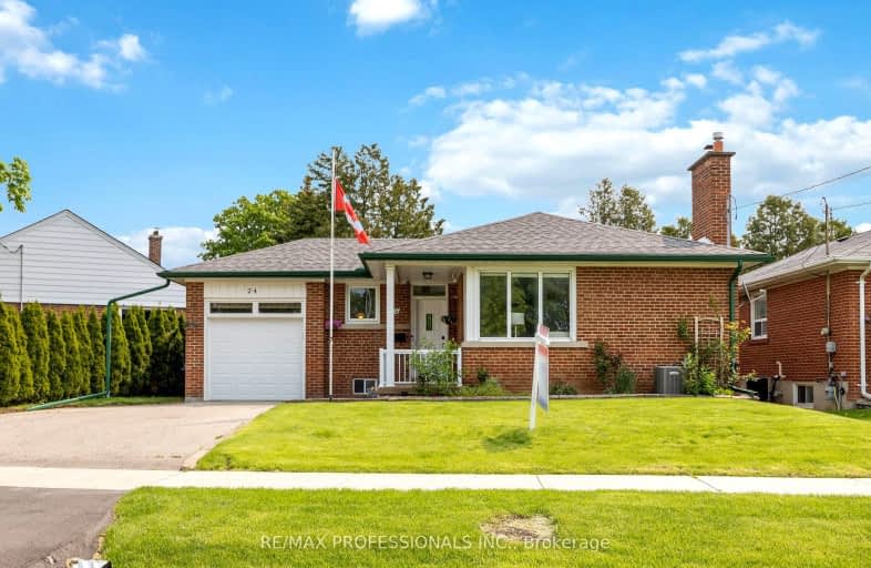 24 Tunbridge Crescent, Toronto | Image 1