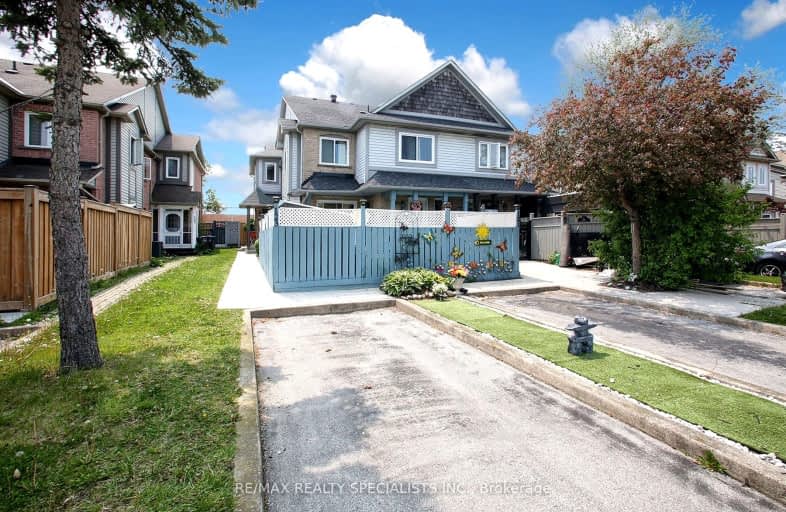 123 Chipmunk Crescent, Brampton | Image 1