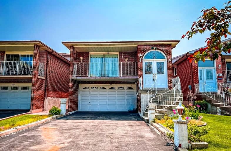 917 Lovingston Crescent, Mississauga | Image 1