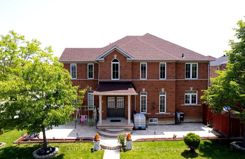 7 Honeybee Drive, Brampton | Image 1