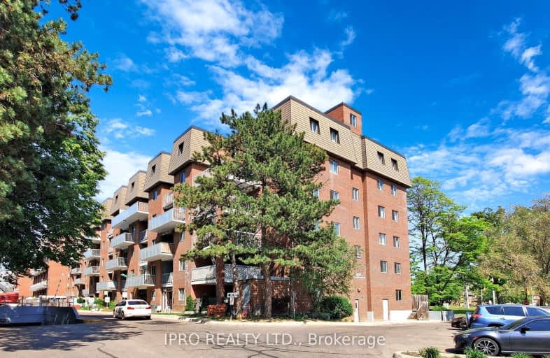 228-3025 The Credit Woodlands Drive, Mississauga | Image 1