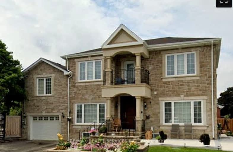 33 Lawrence Crescent, Brampton | Image 1