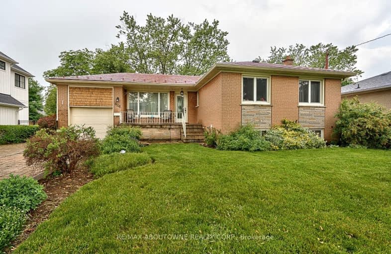 424 Saville Crescent, Oakville | Image 1