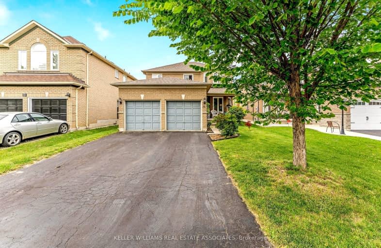 10 Barleyfield Road, Brampton | Image 1