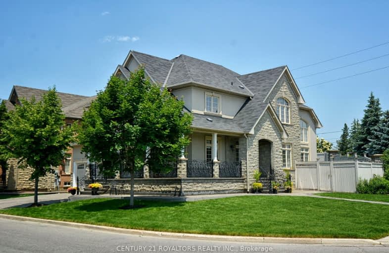 119 Bloomsbury Avenue, Brampton | Image 1