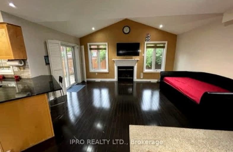 Upper-3194 World Series Court, Mississauga | Image 1
