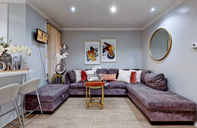 11 Humber Boulevard, Toronto | Image 1