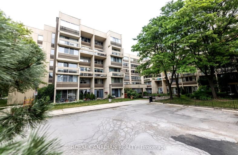 525-1300 Marlborough Court, Oakville | Image 1