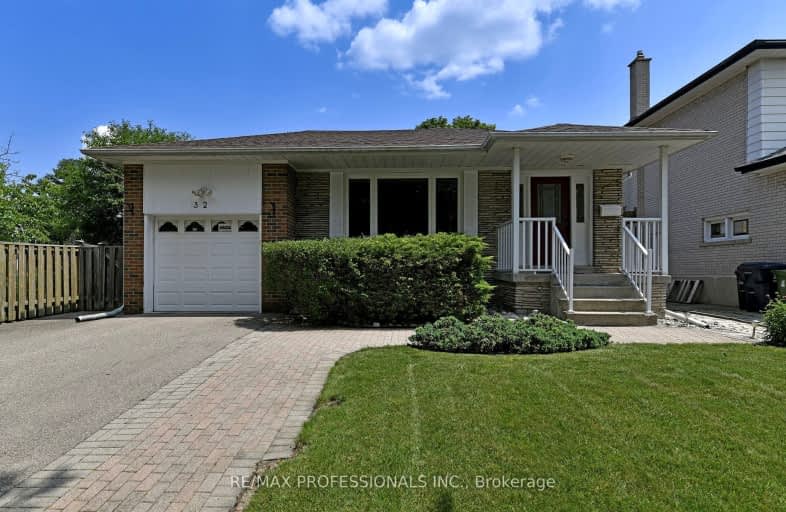 32 Oxenden Crescent, Toronto | Image 1