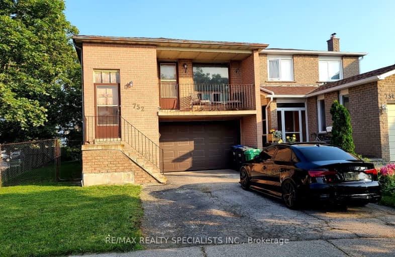 752 Galloway Crescent, Mississauga | Image 1