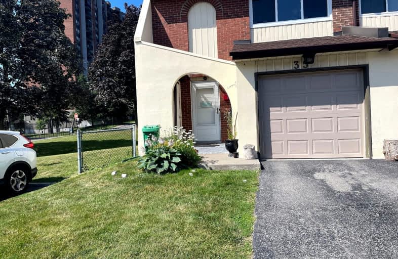 35-41 Mississ Vly Boulevard East, Mississauga | Image 1