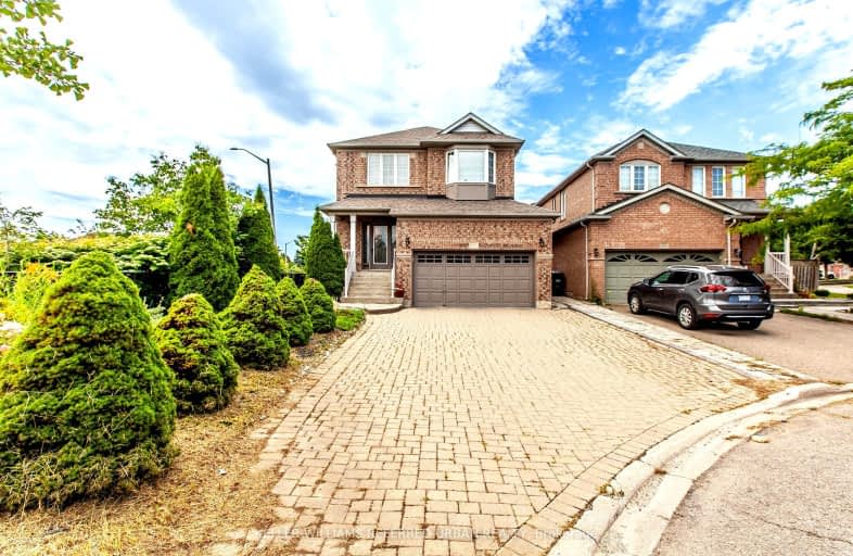 11 Oak Gardens Court, Brampton | Image 1