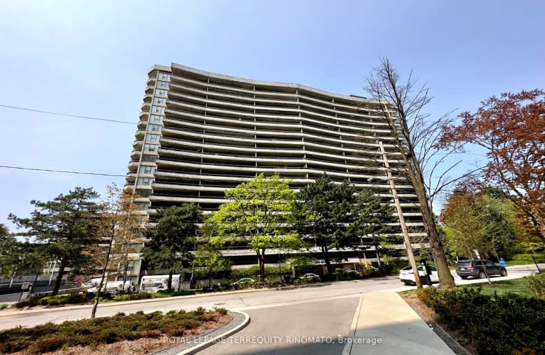 205-100 Quebec Avenue, Toronto | Image 1