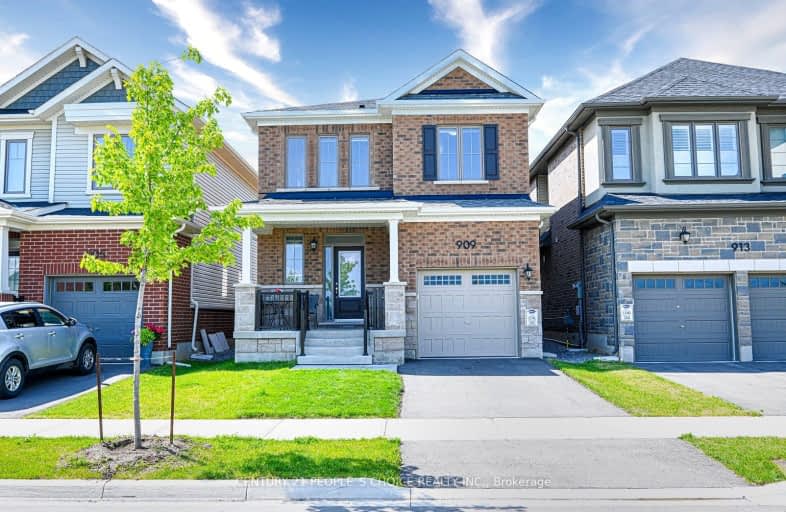 909 Hickory Crescent, Milton | Image 1