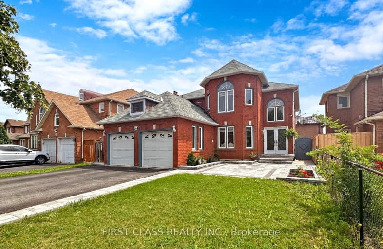 26 Brownridge Court North, Brampton | Image 1