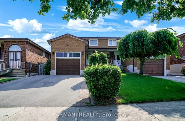 32 Clubhouse Court, Toronto | Image 1