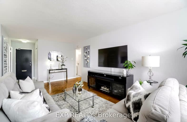 1418-451 The West Mall N/A, Toronto | Image 1