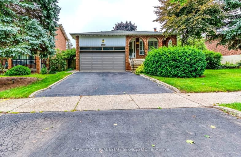 1493 Grand Boulevard, Oakville | Image 1