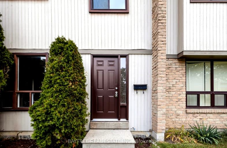 22 Guildford Crescent, Brampton | Image 1