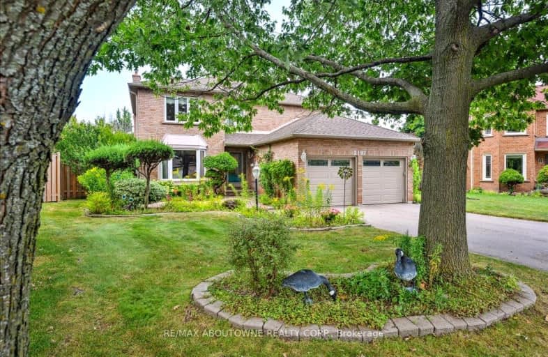 2107 Pineview Drive, Oakville | Image 1