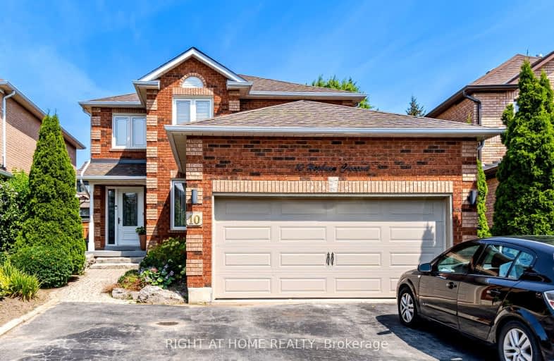 10 Hepburn Crescent Crescent, Halton Hills | Image 1
