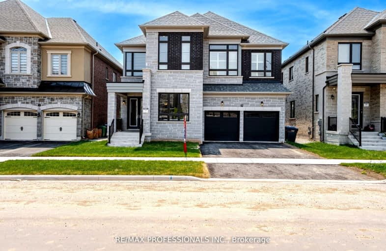 12 Walkercleave Drive, Brampton | Image 1