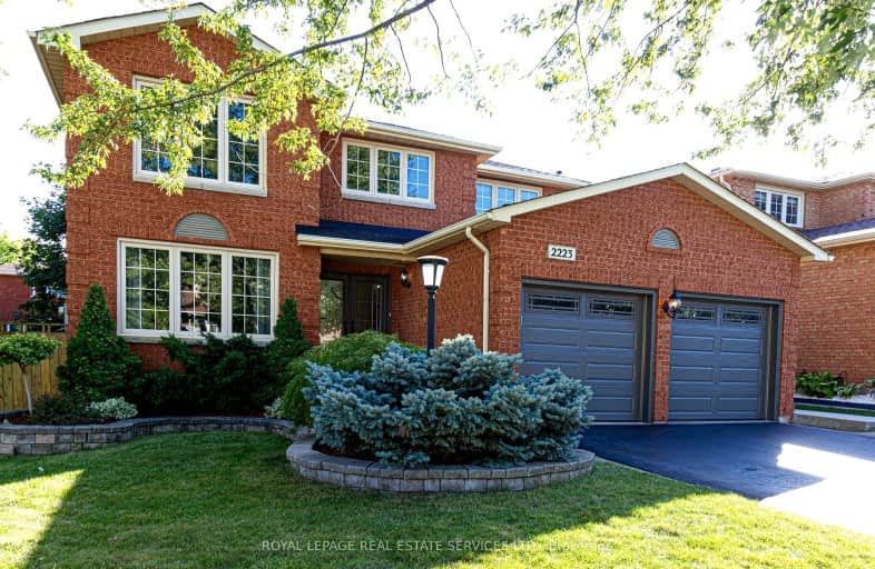 2223 Castlefield Crescent, Oakville | Image 1