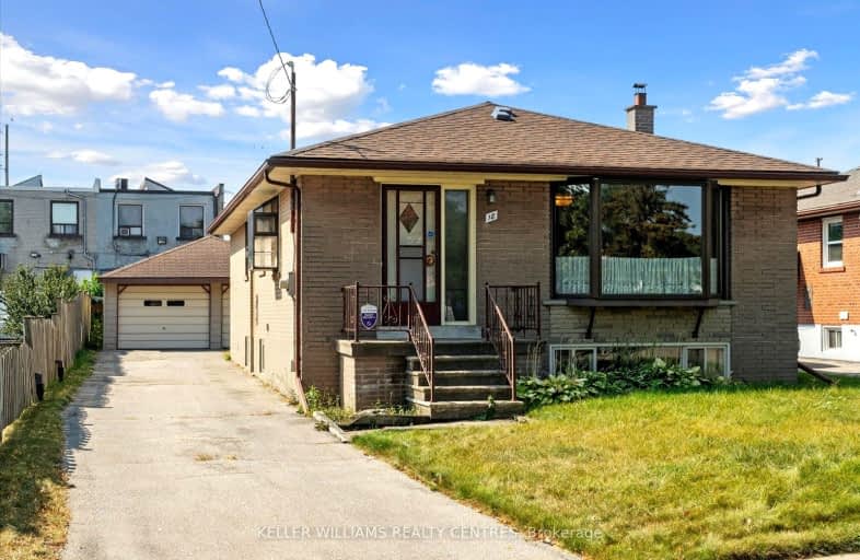 18 Batawa Crescent, Toronto | Image 1